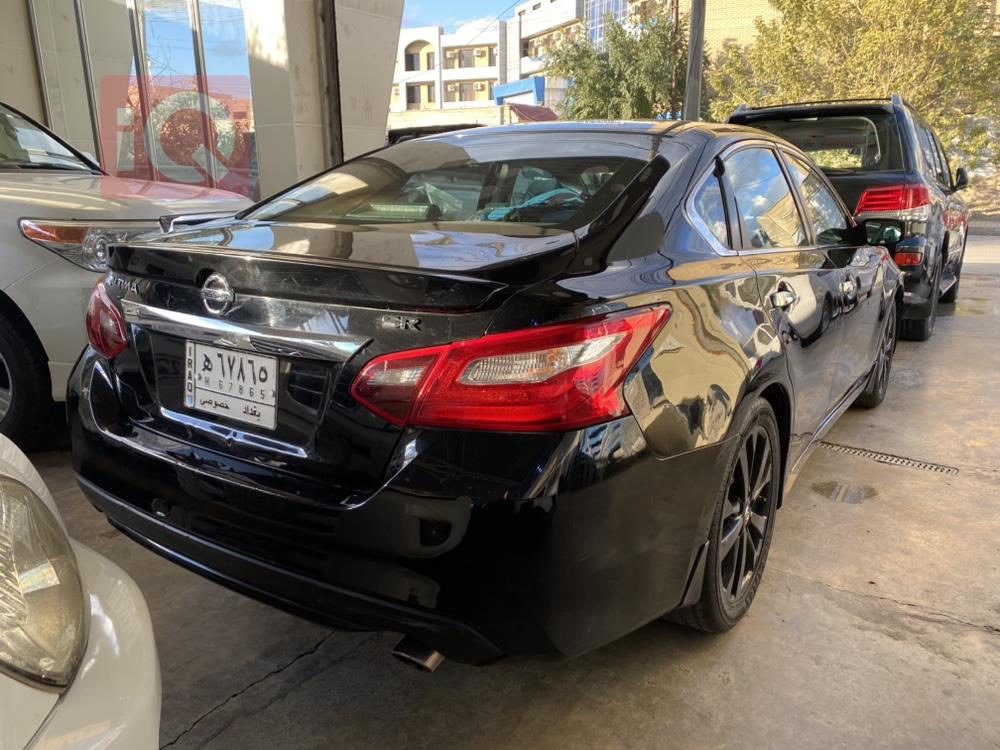 نیسان ئەلتیما